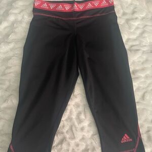 Adidas Girl Capri Yoga Black Leggings & Pink Athletic Fit Elastic Waist Size M